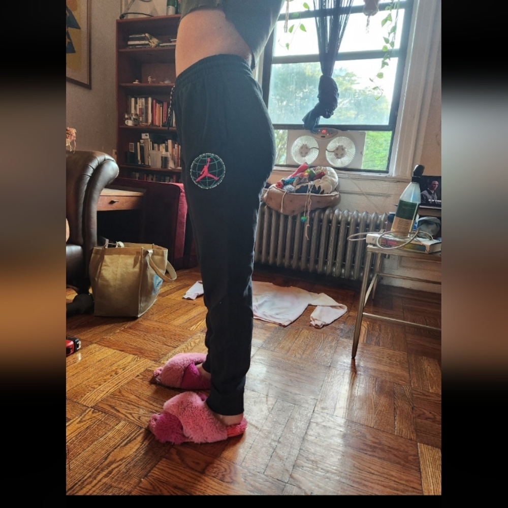 Jordan Sweats - Picture 10 of 11